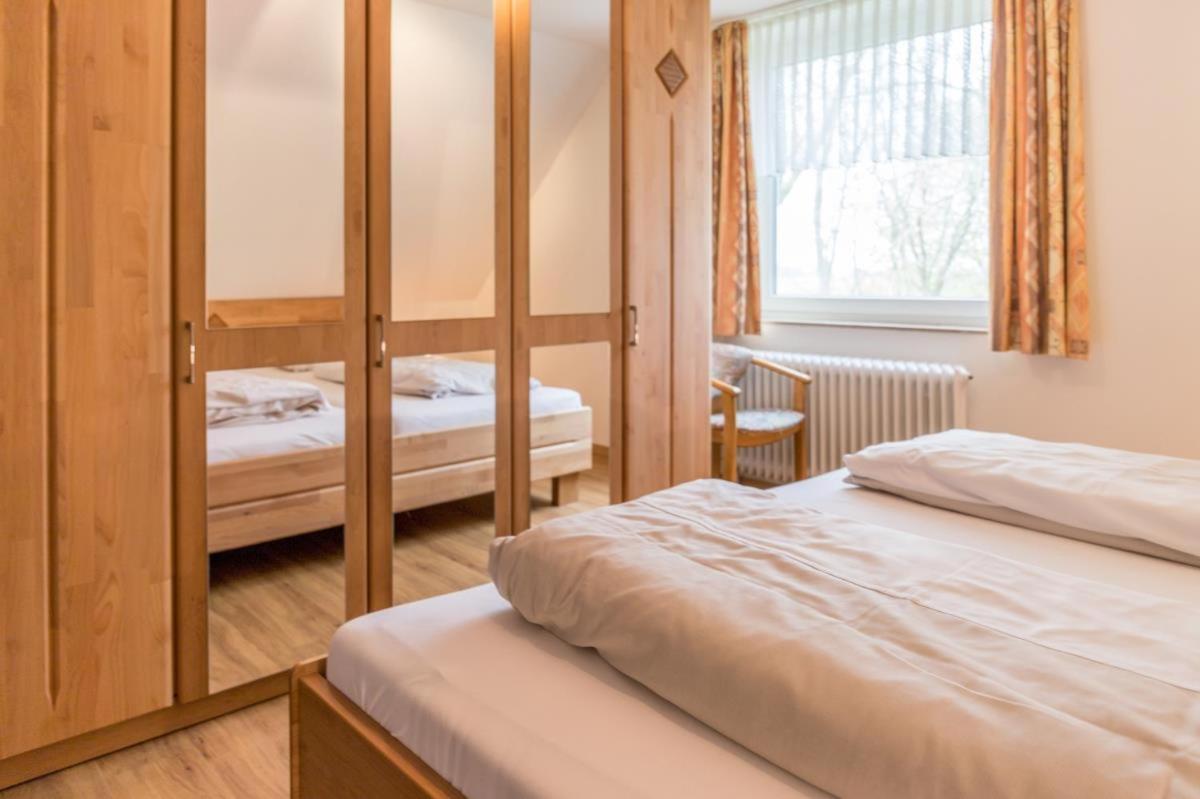 Апартаменты Friesenhof Janssen - Urlaub Auf Dem Bauernhof Нойхарлингерзиль Экстерьер фото